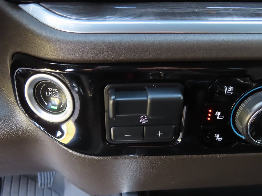 Used 2022 Chevrolet Silverado 1500 LTZ w/ LTZ Premium Package image 11