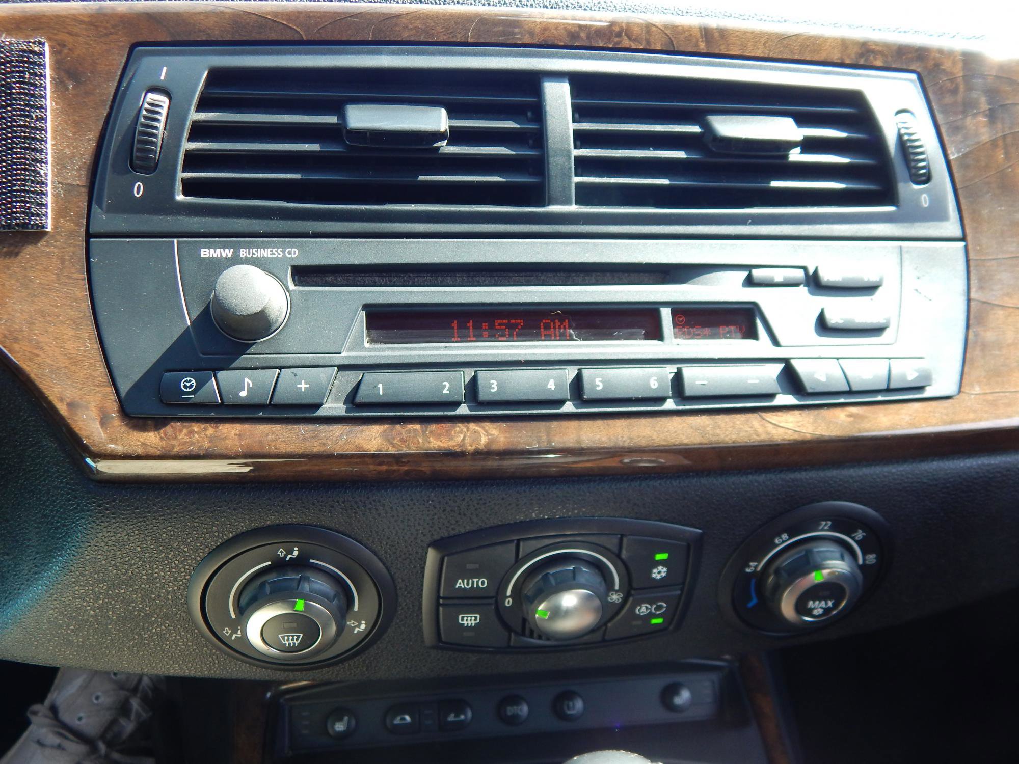 Used 2006 BMW Z4 3.0si image 25