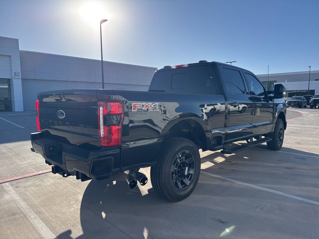 Used 2023 Ford F250 Lariat w/ Sport Appearance Package AWD/4WD image 5