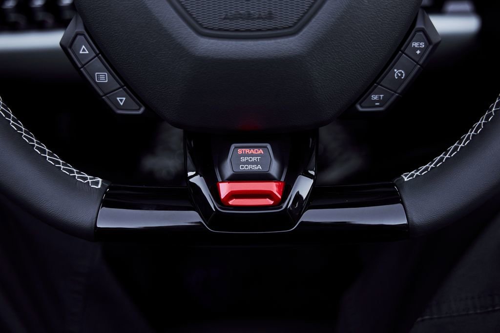 Used 2024 Lamborghini Huracan EVO image 53