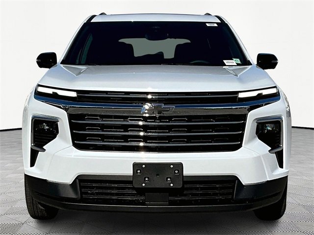 New 2026 Chevrolet Traverse LT w/ Sun and Wheel Package image 2