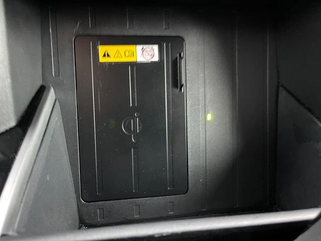 Used 2022 Toyota Tundra Platinum w/ Advanced Package image 16