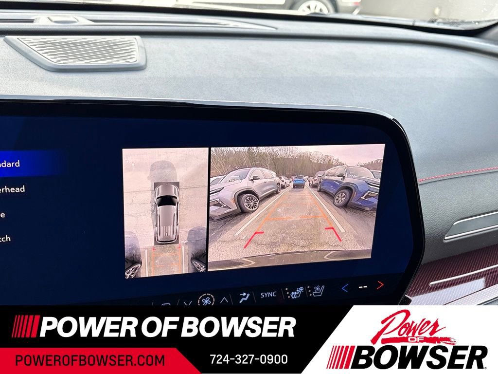 New 2026 Chevrolet Traverse RS w/ LPO, Floor Liner Package image 9