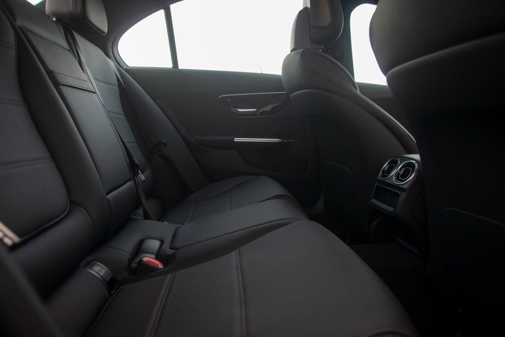 Certified 2025 Mercedes-Benz C 300 4MATIC Sedan image 25