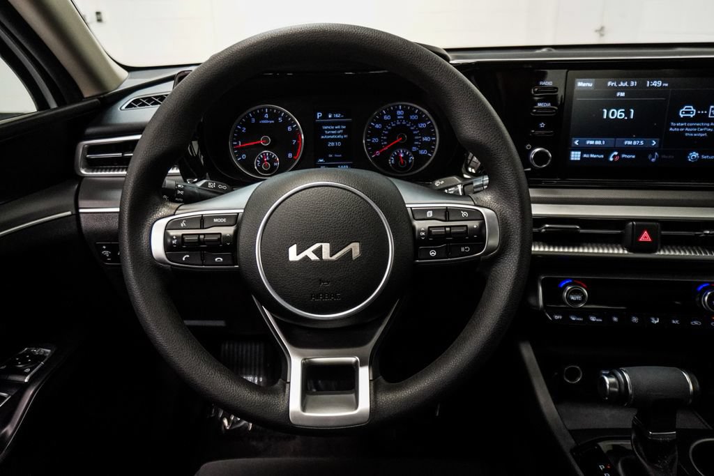 Used 2022 Kia K5 LXS FWD image 12