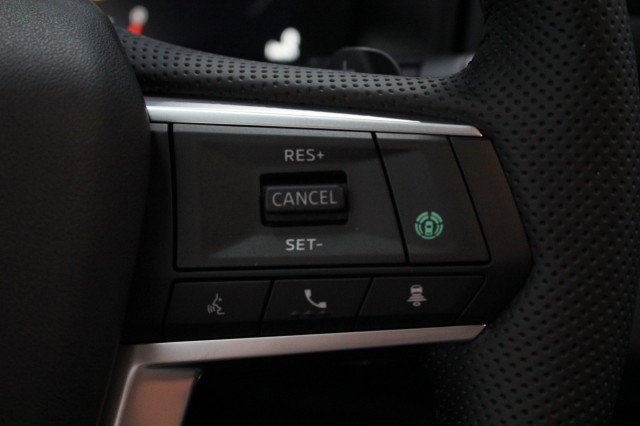 New 2026 Mitsubishi Outlander SE image 10