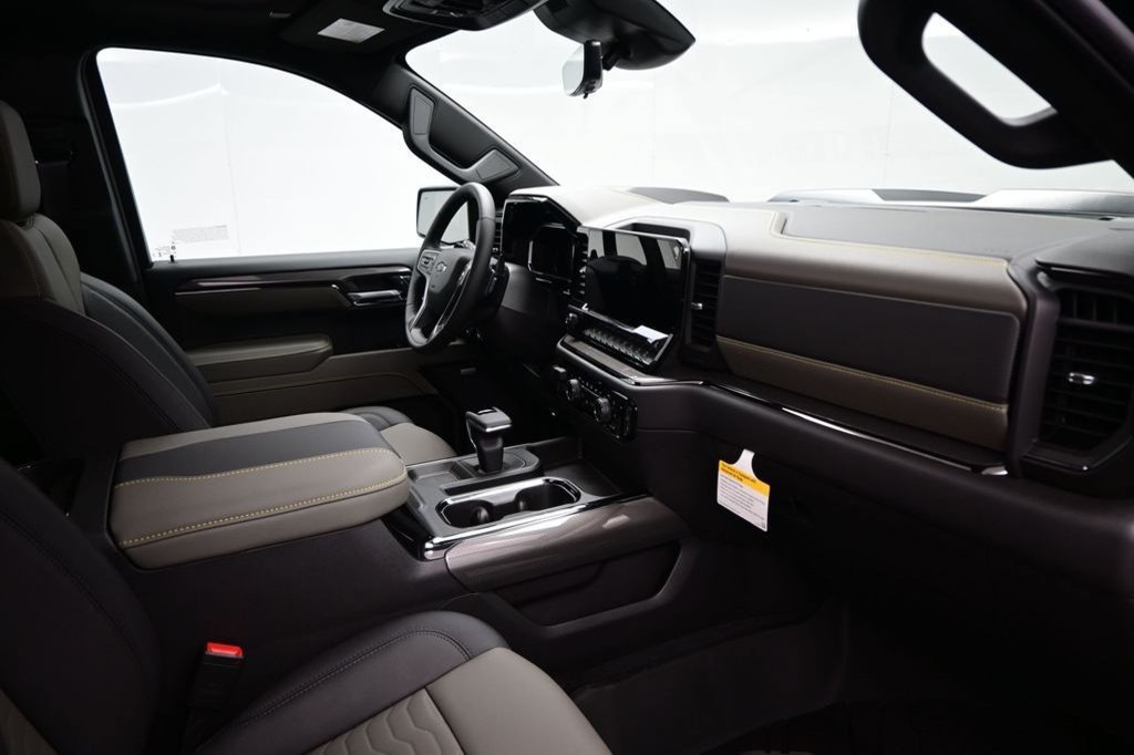 New 2026 Chevrolet Silverado 1500 ZR2 w/ LPO, Dark Essentials Package AWD/4WD image 27