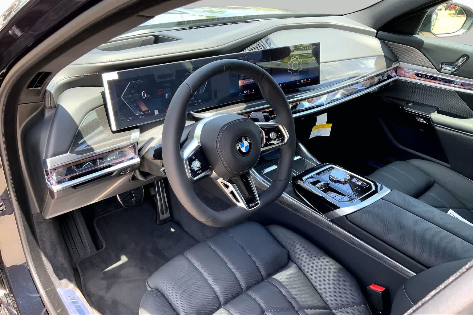 New 2026 BMW 760i xDrive AWD/4WD image 8
