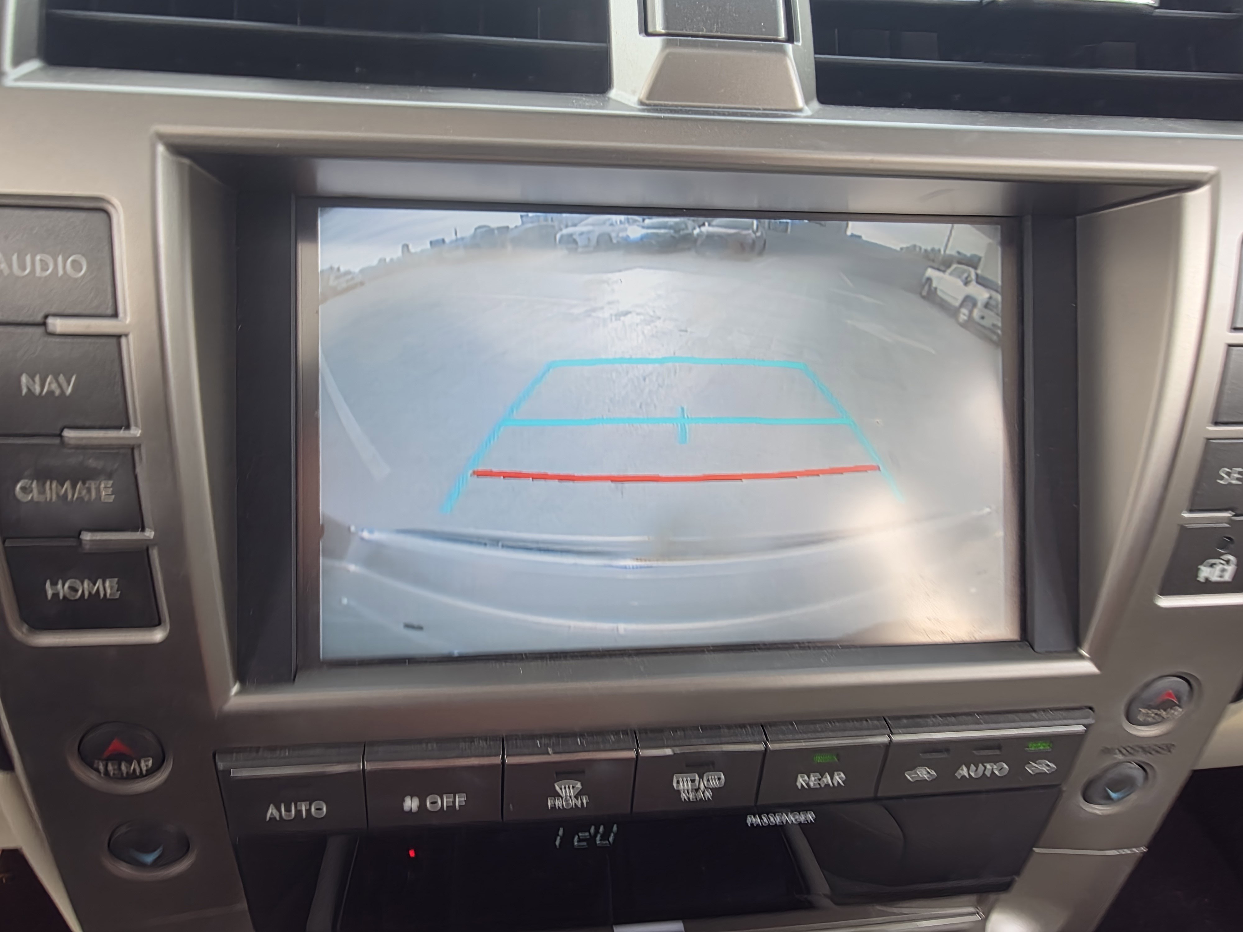 Certified 2021 Lexus GX 460 Premium w/ Premium Package image 18