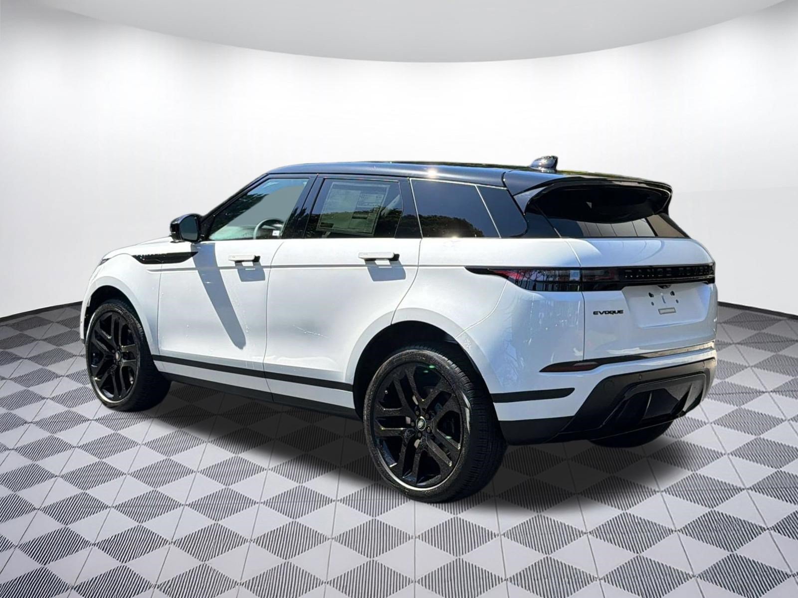 New 2026 Land Rover Range Rover Evoque S AWD/4WD image 3