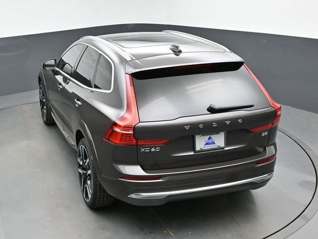 Used 2023 Volvo XC60 B5 Ultimate FWD image 46