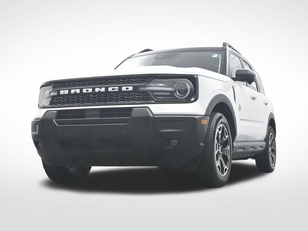 Certified 2025 Ford Bronco Sport Outer Banks w/ Outer Banks Tech Package+ AWD/4WD image 40