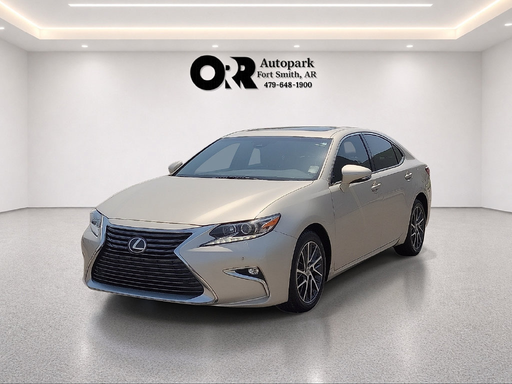 Used 2017 Lexus ES 350 w/ Navigation System Package FWD image 2