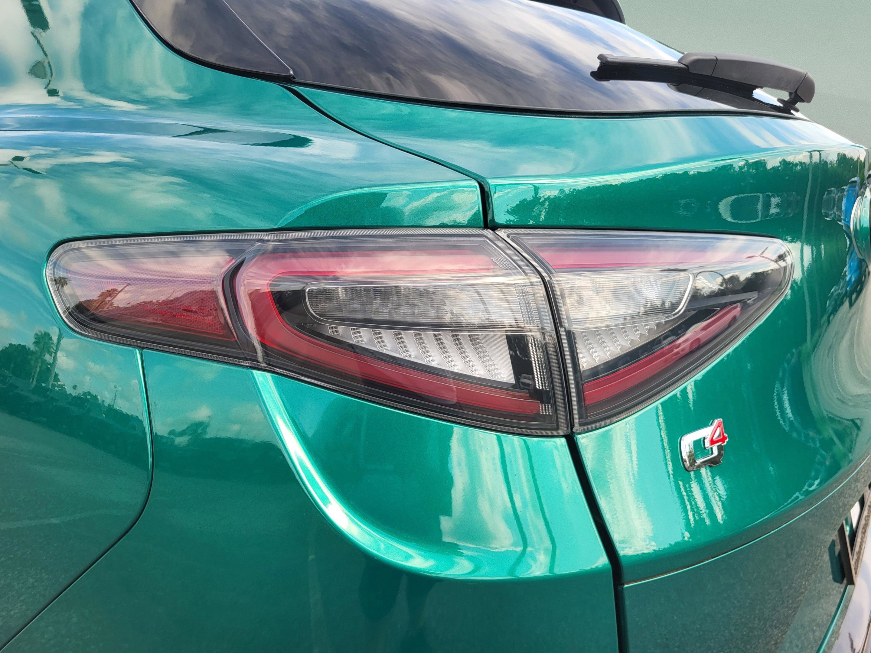 New 2025 Alfa Romeo Stelvio Sprint image 71