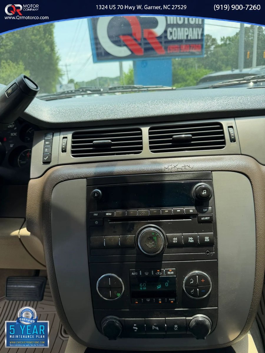 Used 2012 Chevrolet Tahoe LT AWD/4WD image 15