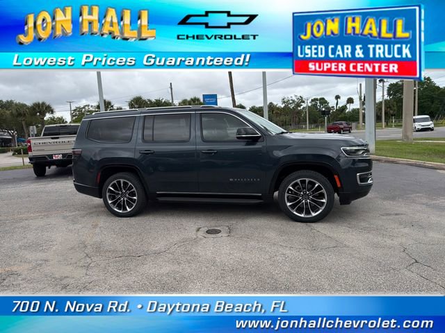 Used 2023 Jeep Wagoneer Series II w/ Premium Group I AWD/4WD image 17