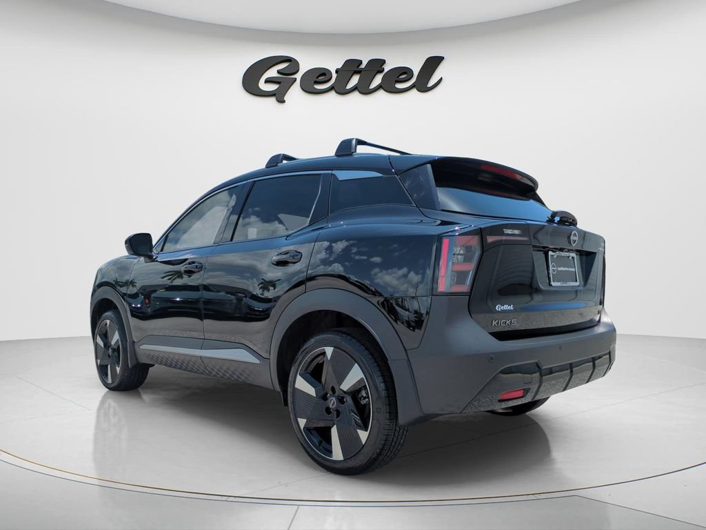 Certified 2026 Nissan Kicks SR FWD image 7