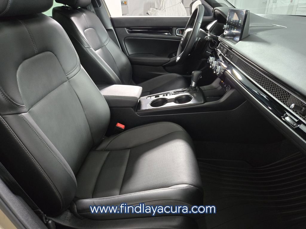 Used 2025 Honda Civic Sport Touring image 17