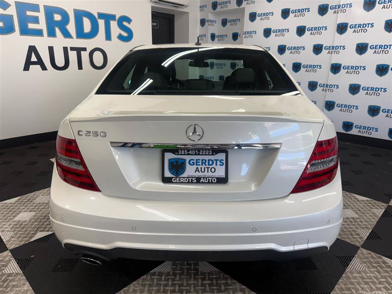 Used 2014 Mercedes-Benz C 250 Sedan image 5