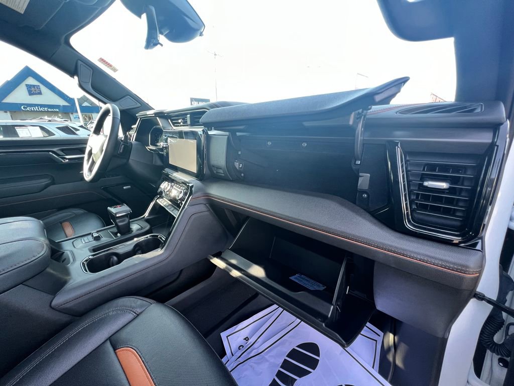 Used 2023 GMC Sierra 1500 AT4 w/ AT4 Premium Package image 55