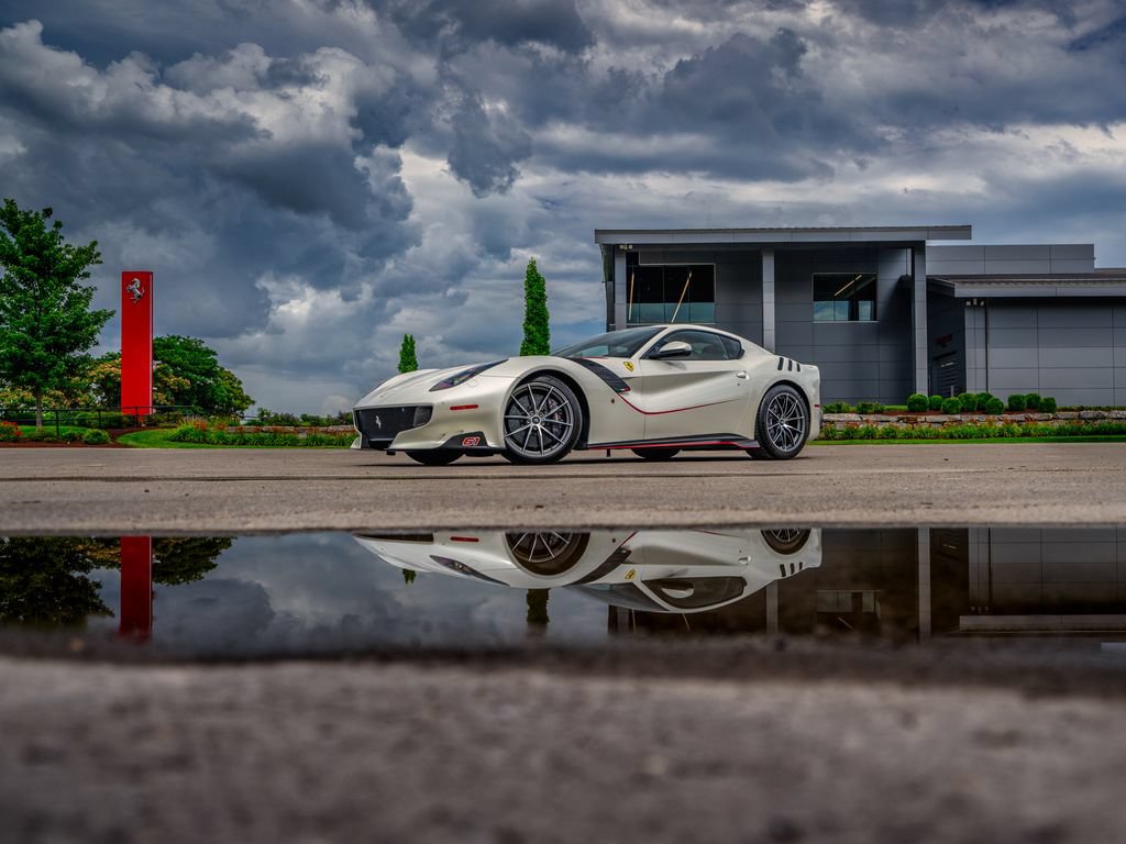 Used 2016 Ferrari F12tdf RWD image 61