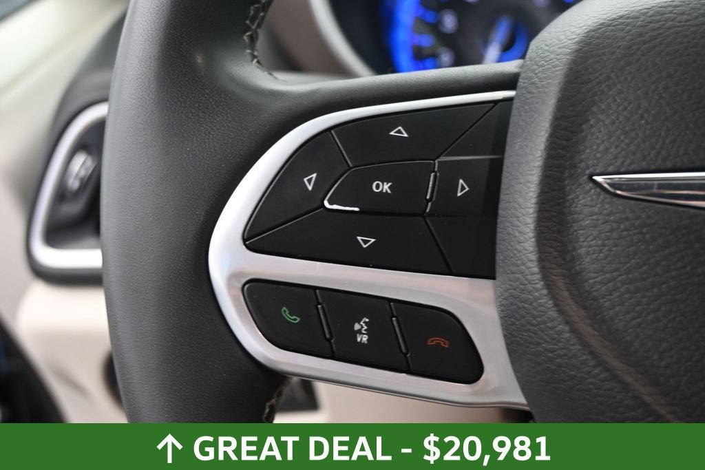 Used 2023 Chrysler Voyager LX FWD image 31