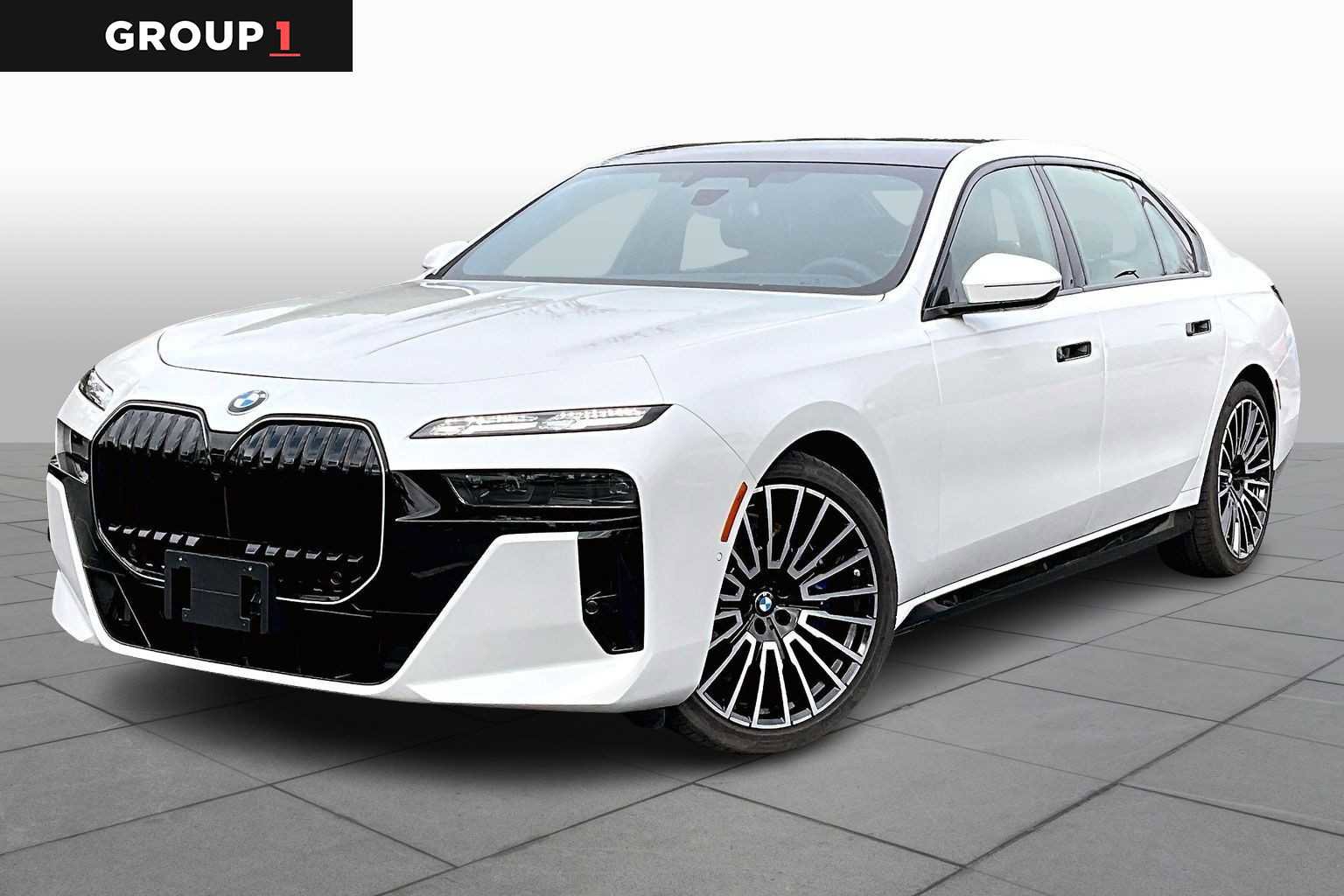 Used 2026 BMW 740i w/ Executive Package RWD image 1