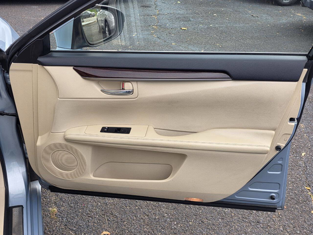 Used 2014 Lexus ES 350 image 11