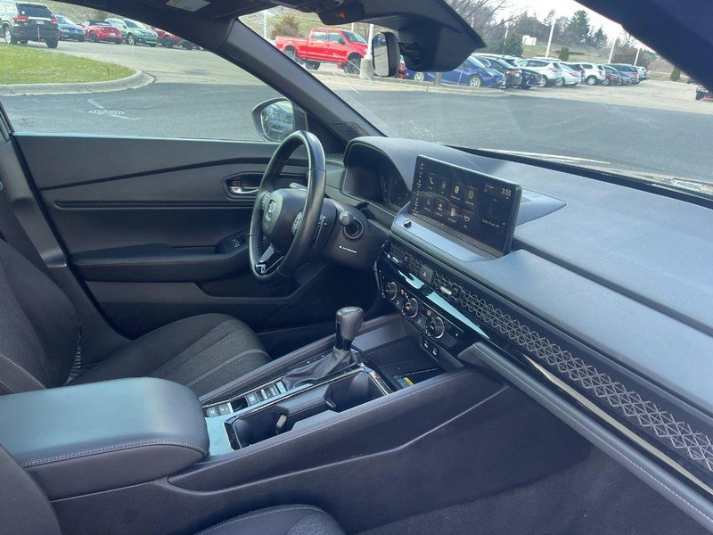 Used 2025 Honda Accord Sport image 3