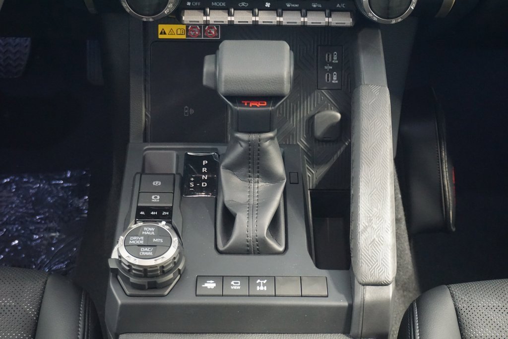 New 2025 Toyota Tacoma TRD Off-Road image 32