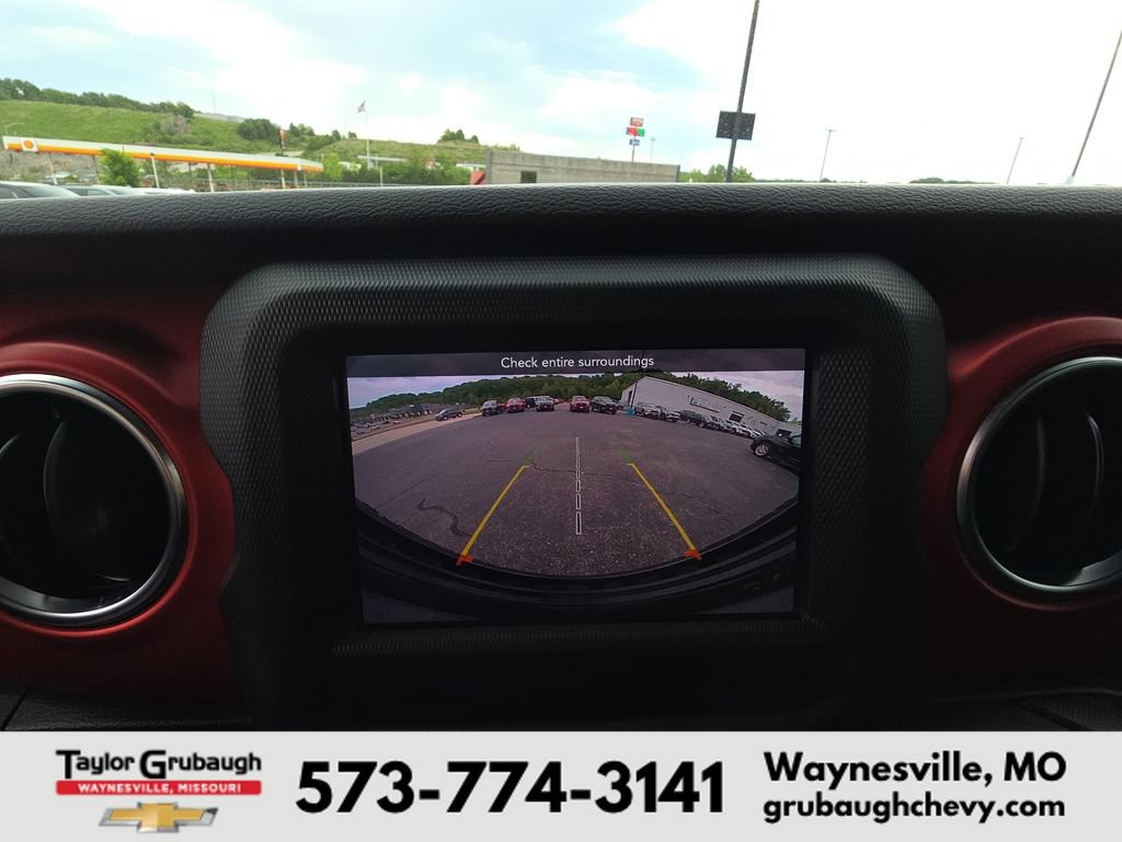 Used 2021 Jeep Wrangler Unlimited Rubicon w/ LED Lighting Group AWD/4WD image 22