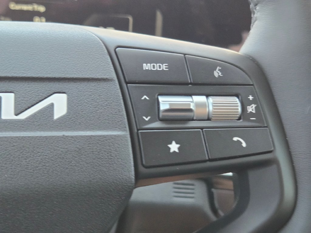 Certified 2026 Kia Sportage SX FWD image 24
