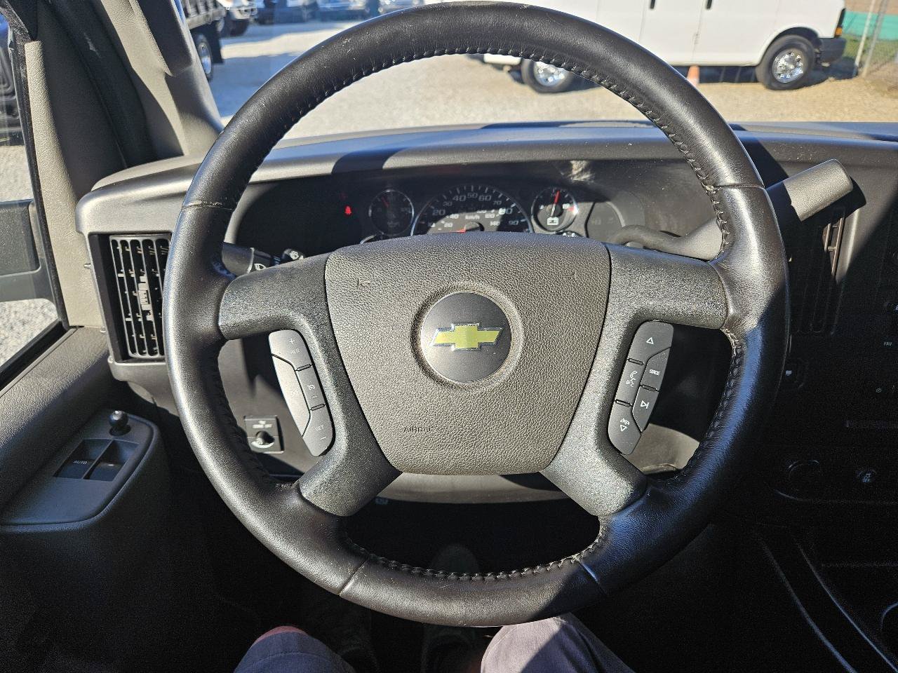 Used 2022 Chevrolet Express 2500 w/ Driver Convenience Package RWD image 36