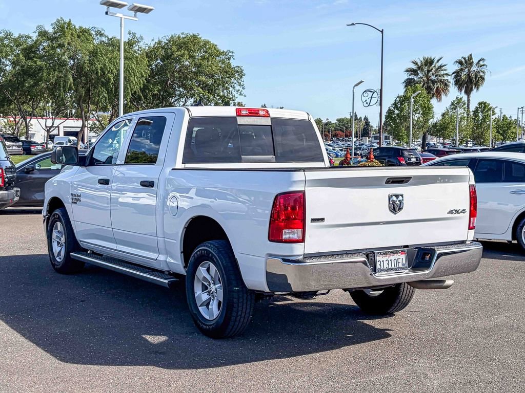 Used 2022 RAM 1500 Classic SLT w/ Electronics Group AWD/4WD image 2
