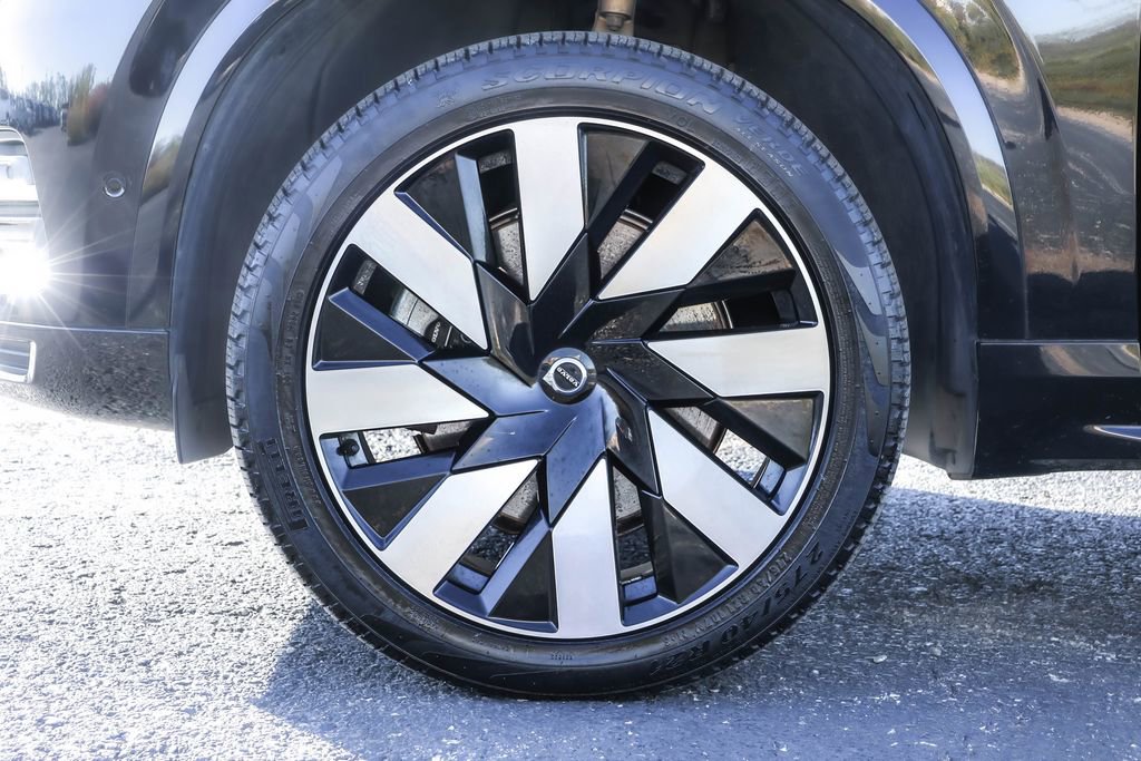 Used 2023 Volvo XC90 T8 Ultimate image 16