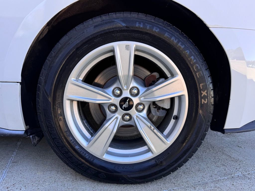 Used 2020 Ford Mustang EcoBoost image 19