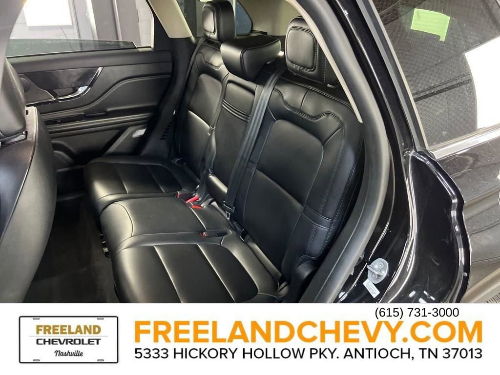 Used 2023 Lincoln Corsair AWD image 23