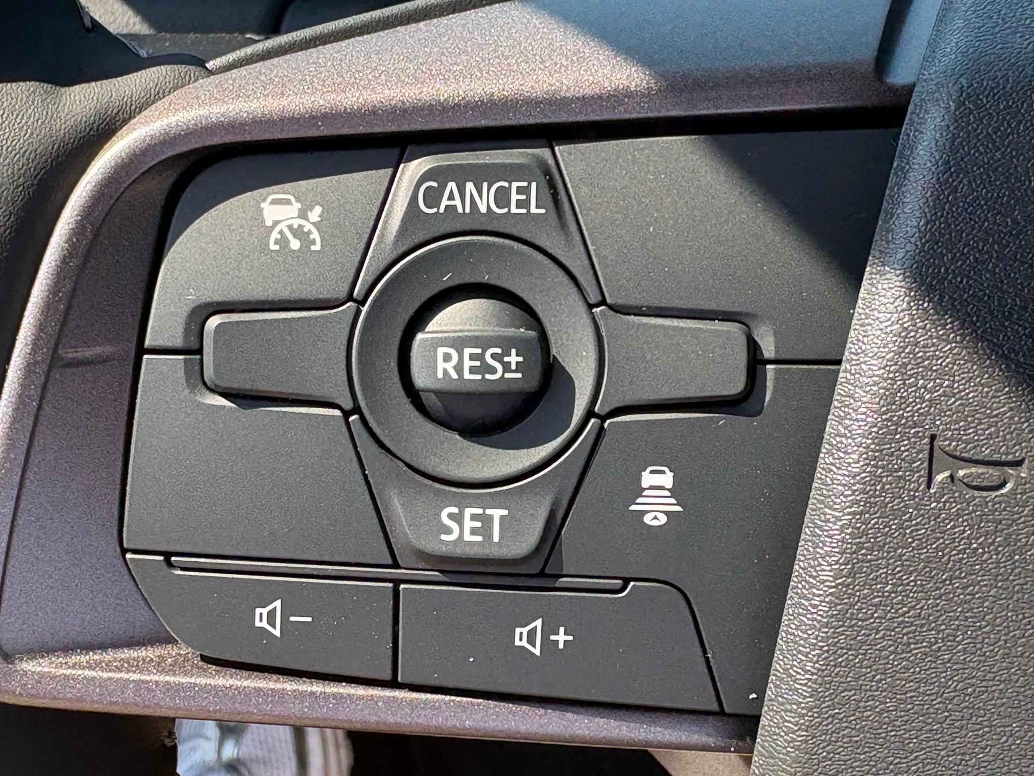 New 2027 Nissan Sentra SV w/ SV Convenience Package FWD image 17