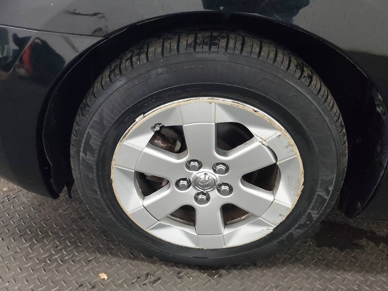 Used 2005 Toyota Prius FWD image 21