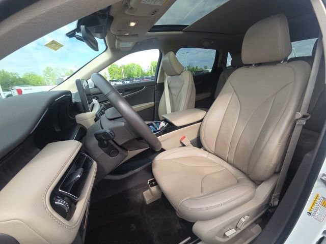 Used 2022 Lincoln Nautilus Reserve w/ Equipment Group 201A AWD/4WD image 26