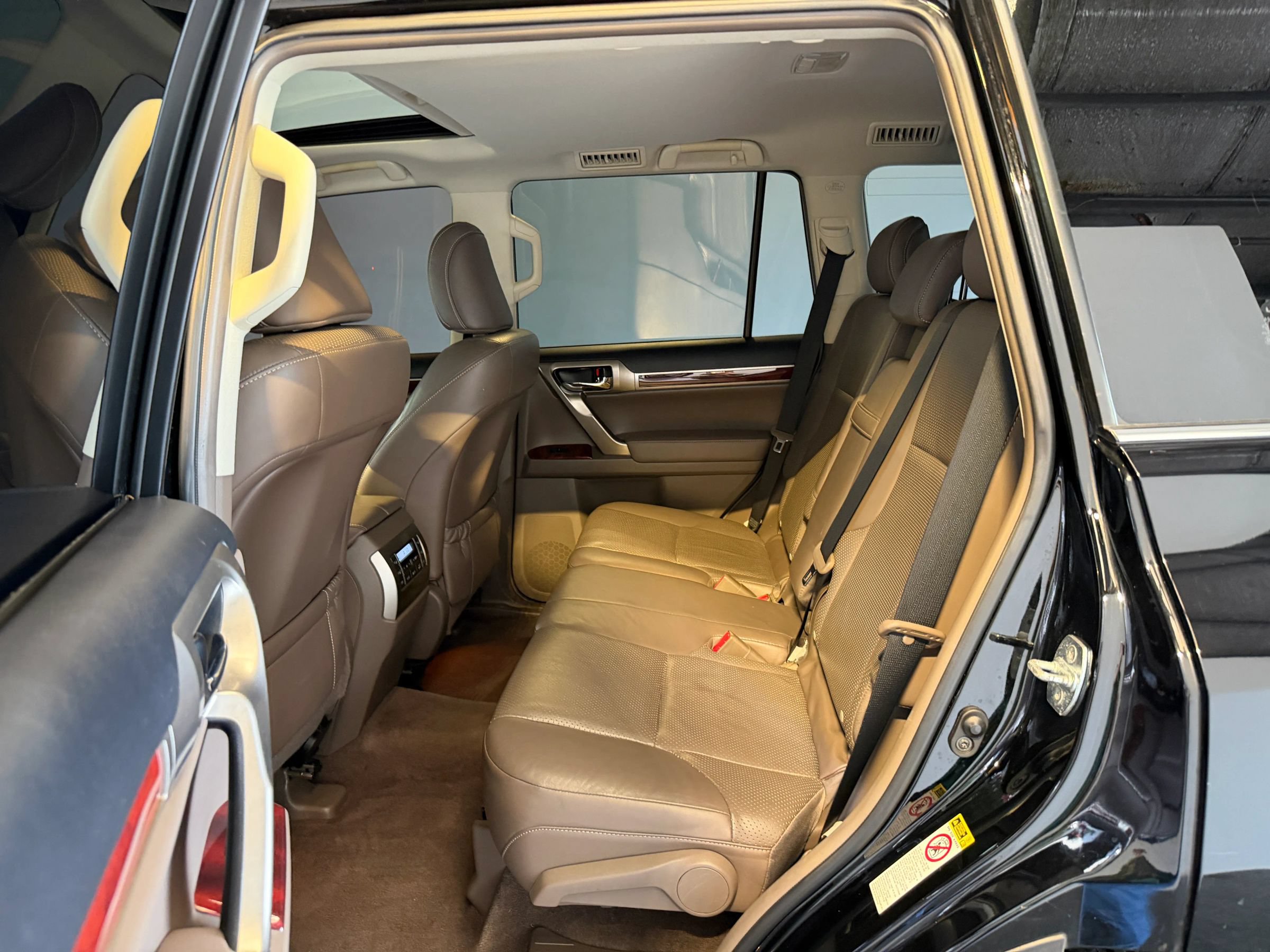 Used 2013 Lexus GX 460 w/ Comfort Plus Pkg AWD/4WD image 31