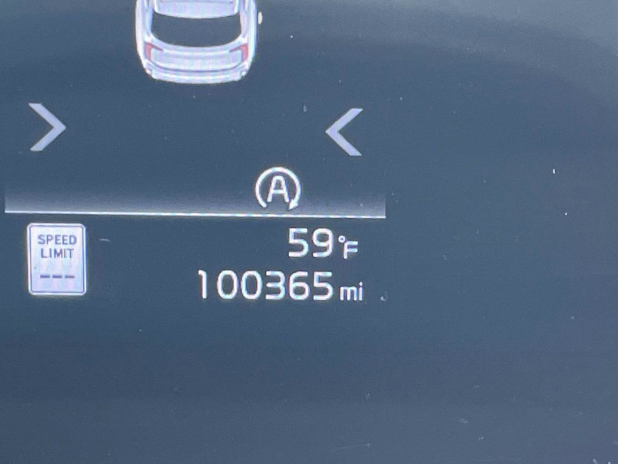 Used 2024 Kia Telluride EX image 10