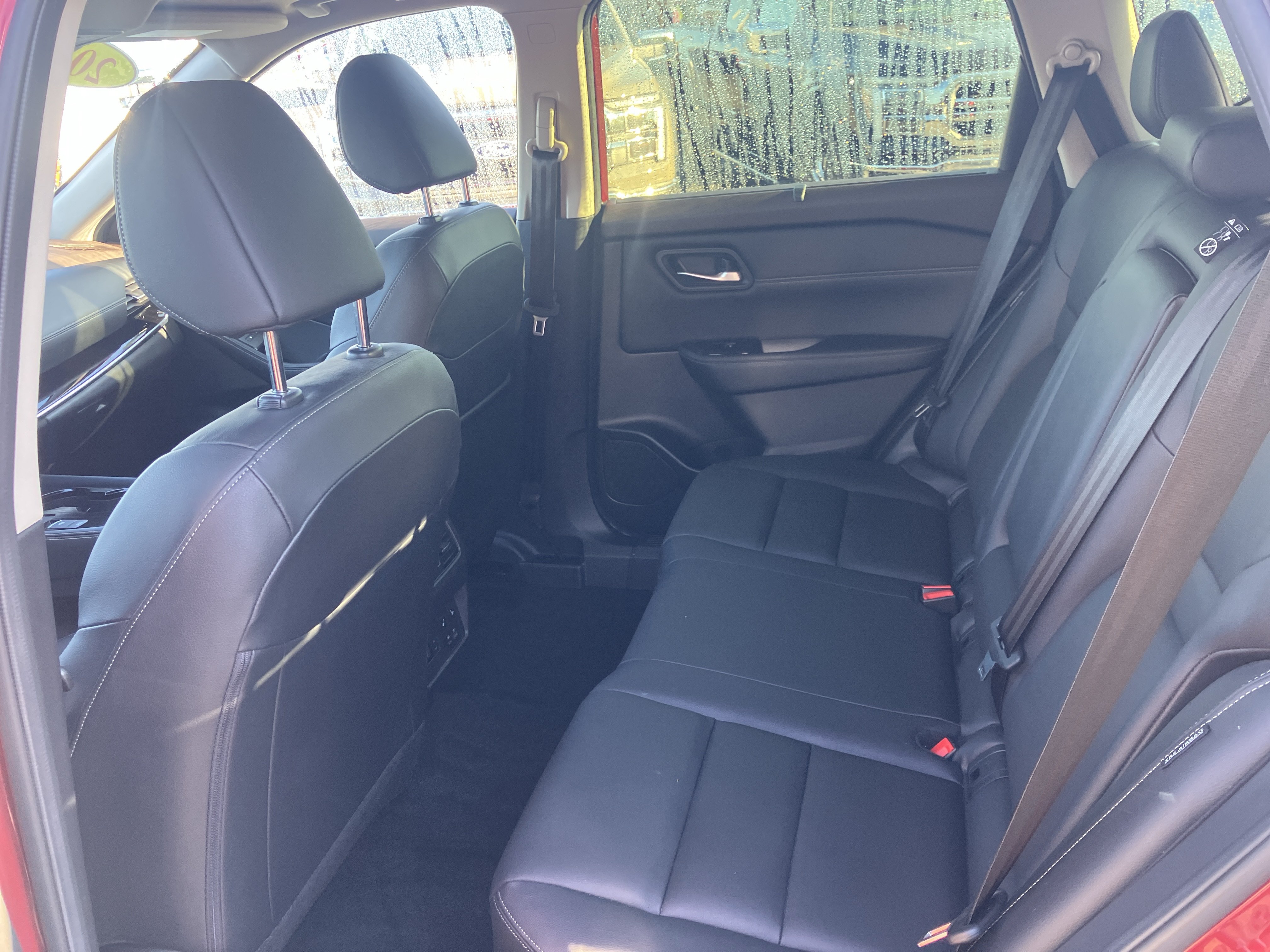 Used 2023 Nissan Rogue SL AWD/4WD image 15
