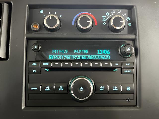 Used 2015 GMC Savana 2500 image 17