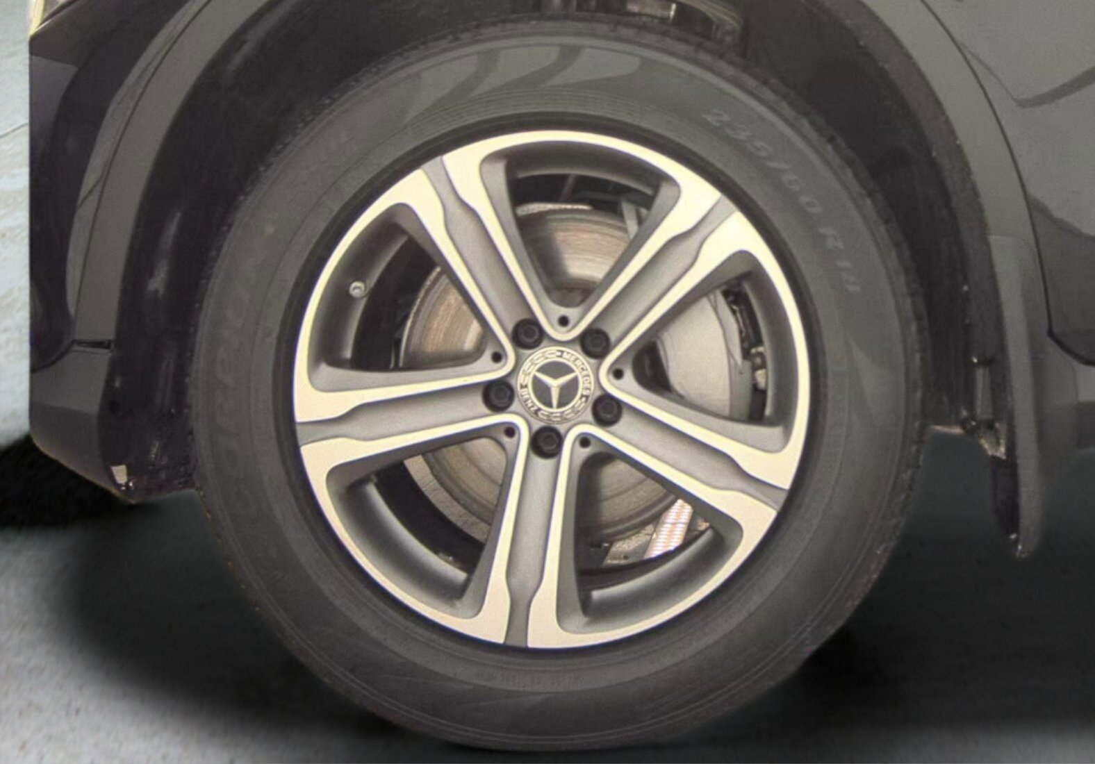 Used 2019 Mercedes-Benz GLC 300 4MATIC w/ Premium Package image 7