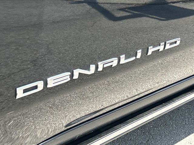 Used 2025 GMC Sierra 3500 Denali w/ Denali Reserve Package AWD/4WD image 11
