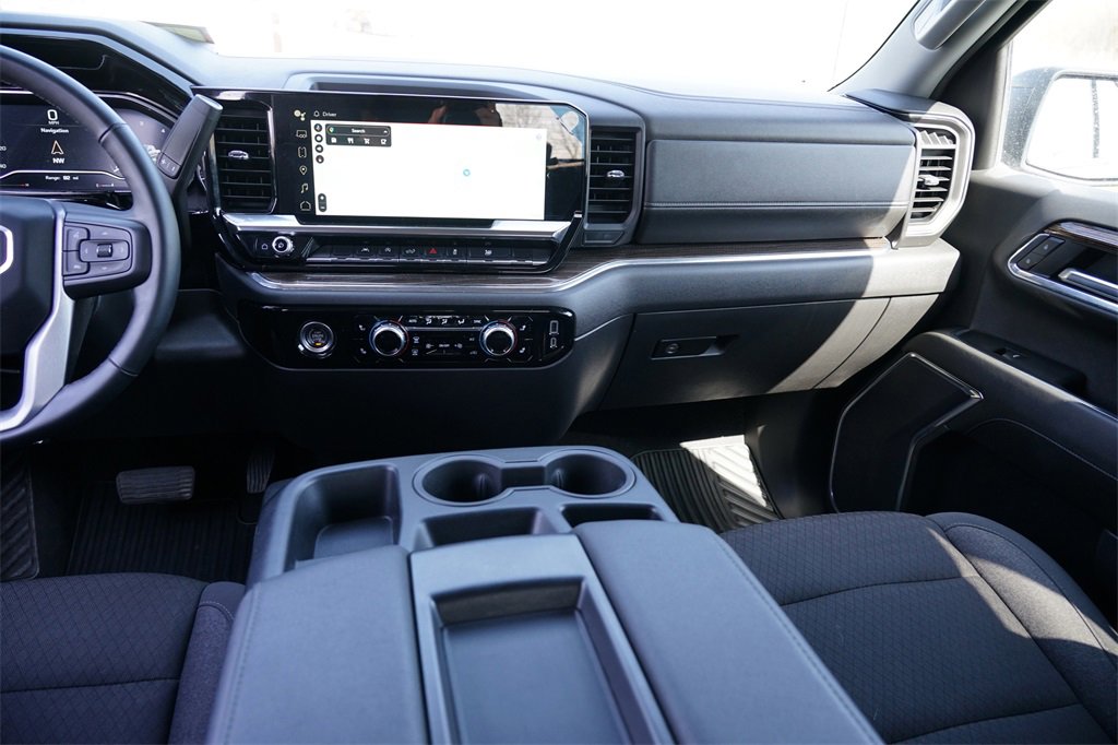 Used 2024 GMC Sierra 1500 Elevation image 22