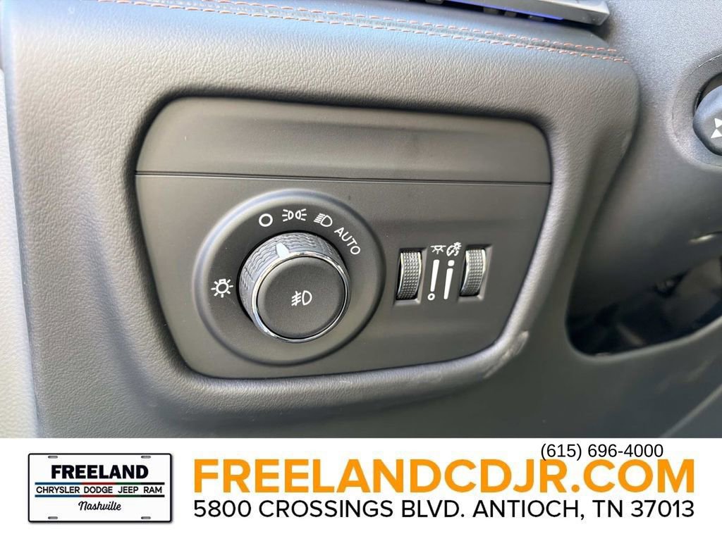 New 2025 Jeep Grand Cherokee L Summit image 22