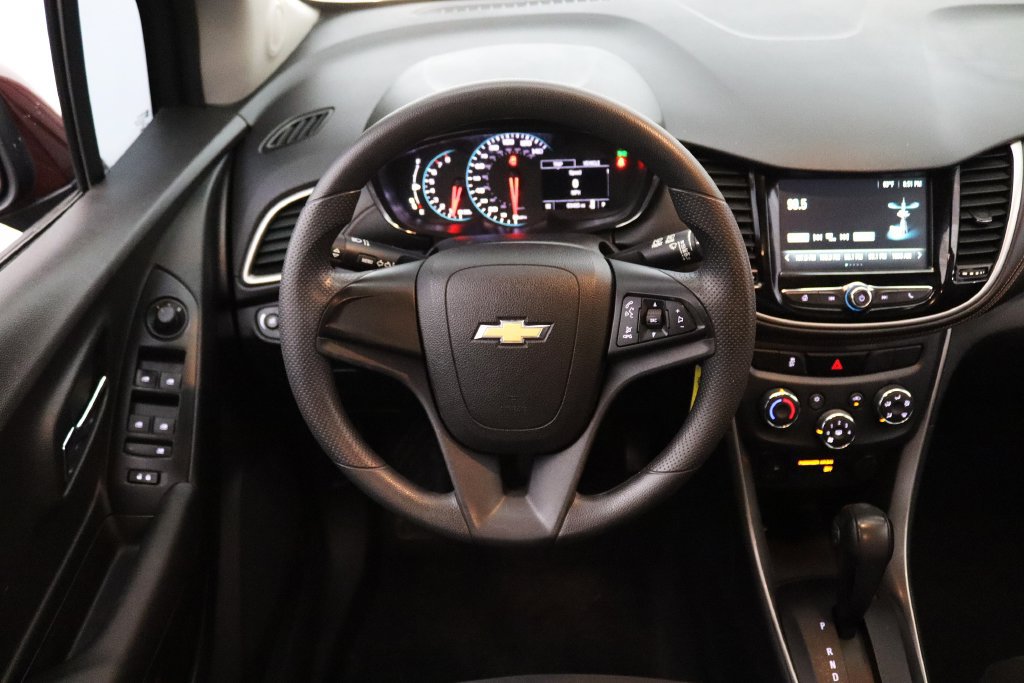 Used 2017 Chevrolet Trax LS AWD/4WD image 20