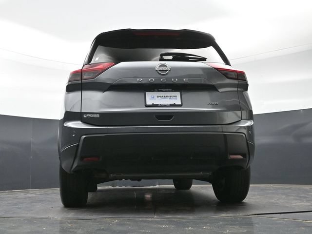 Used 2025 Nissan Rogue SV AWD/4WD image 47